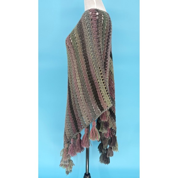 Handmade? Crochet Striped Poncho VNeck Tassel Fringe Cape Boho Size Small Medium - Picture 2 of 7